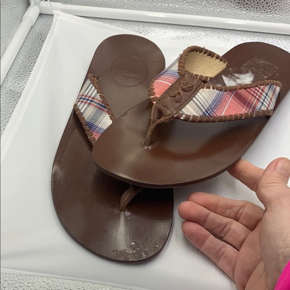 Jack Rogers Men’s size 8 Brown and Plaid Flip-Flops
